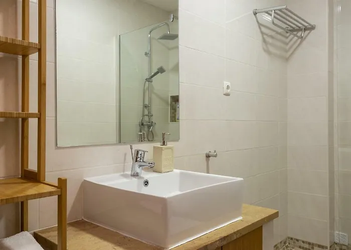 דירה Graca House *